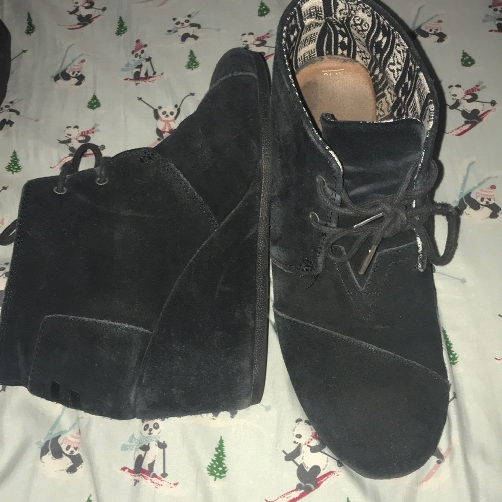 Heeled Boots barely worn!!